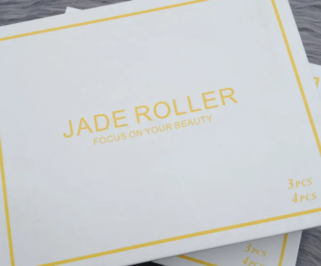 Fashion Massager Jade Roller Suit